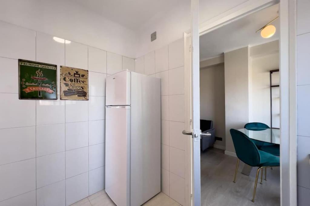Bebarceloner Sant Andreu Apartments - 3 Bedrooms Eksteriør billede